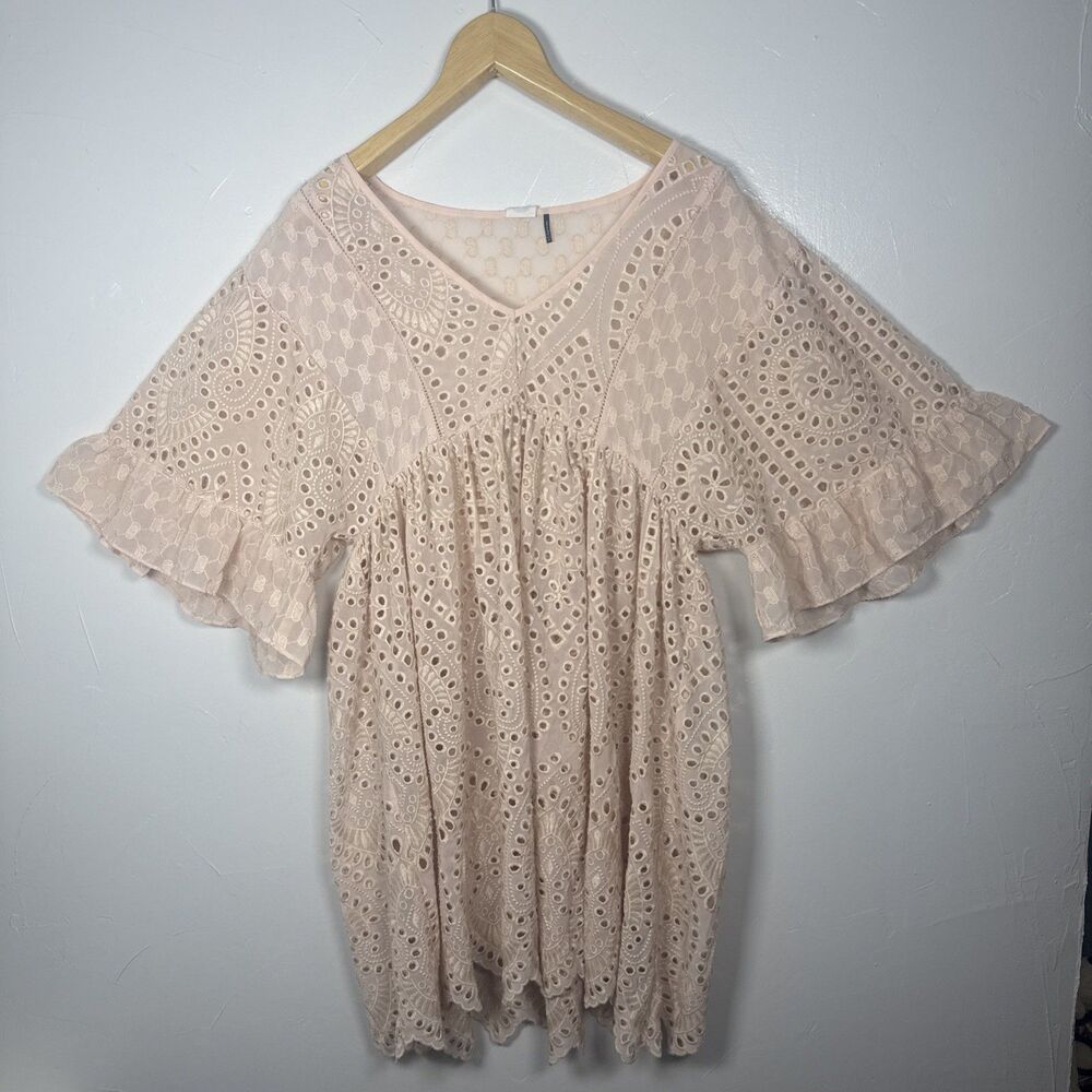 Akemi + Kin Brooke Eyelet Swing Boho Dress Size 0 NO SLIP Cover Layering